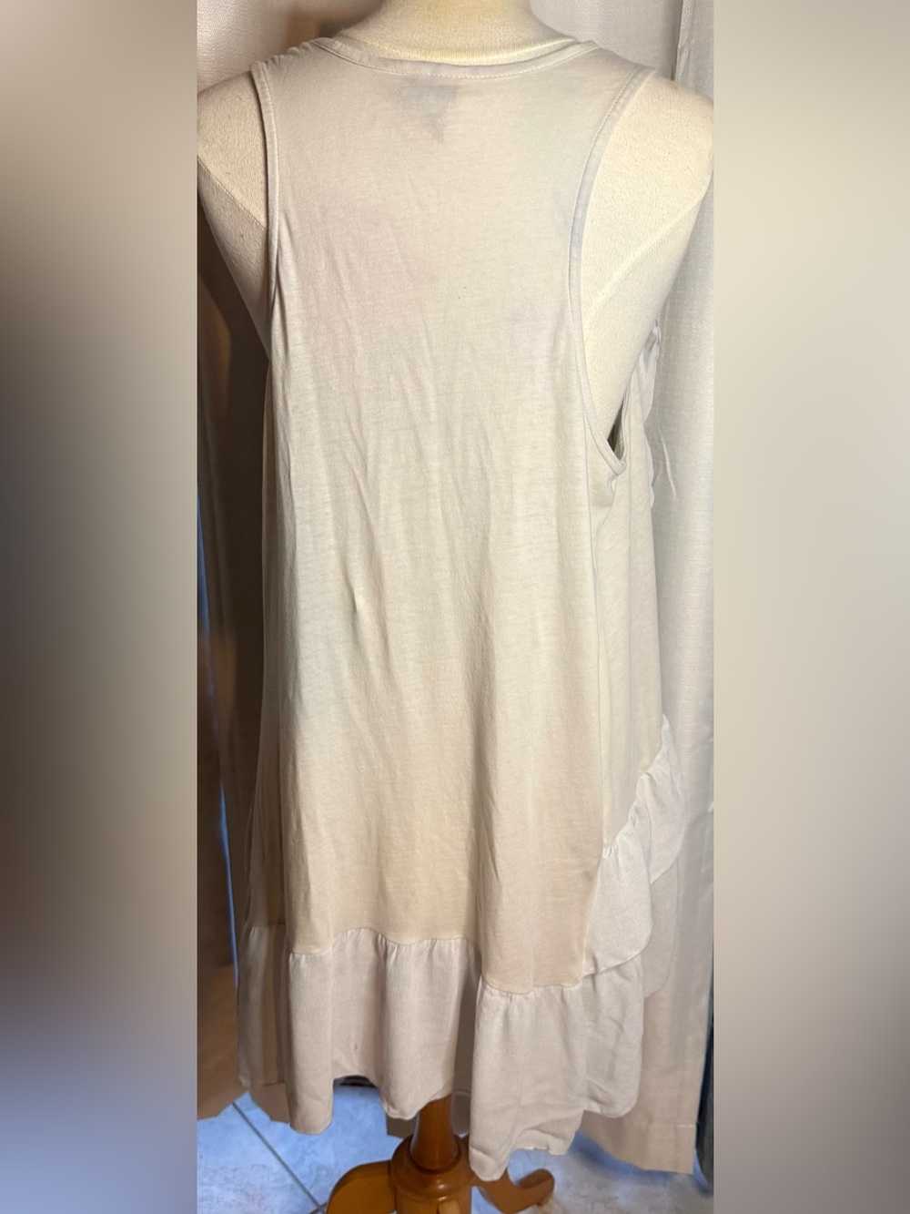 H&M Light Gray Ruffle Vest Scarf - Picture 5 of 11